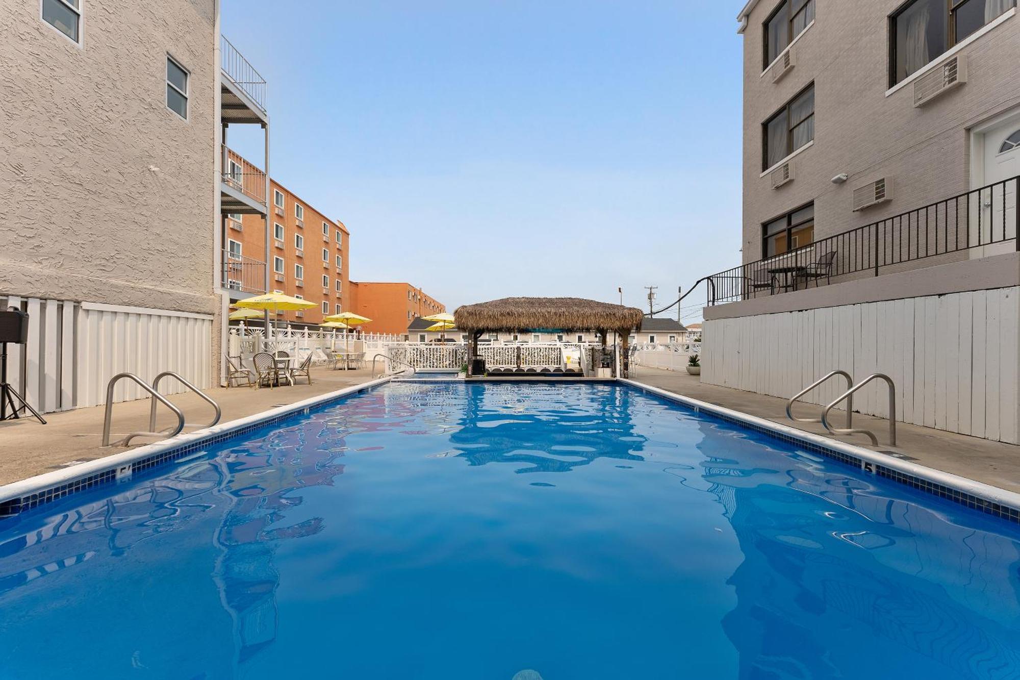 Oceanic Hotel & Barefoot Tiki Bar Wildwood Exterior foto
